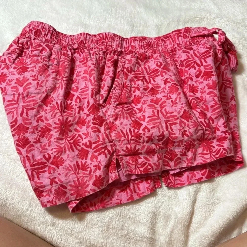 Vineyard Vines Linen Otomi Pull on Shorts with tassles! Palm pink color. - Picture 7 of 15